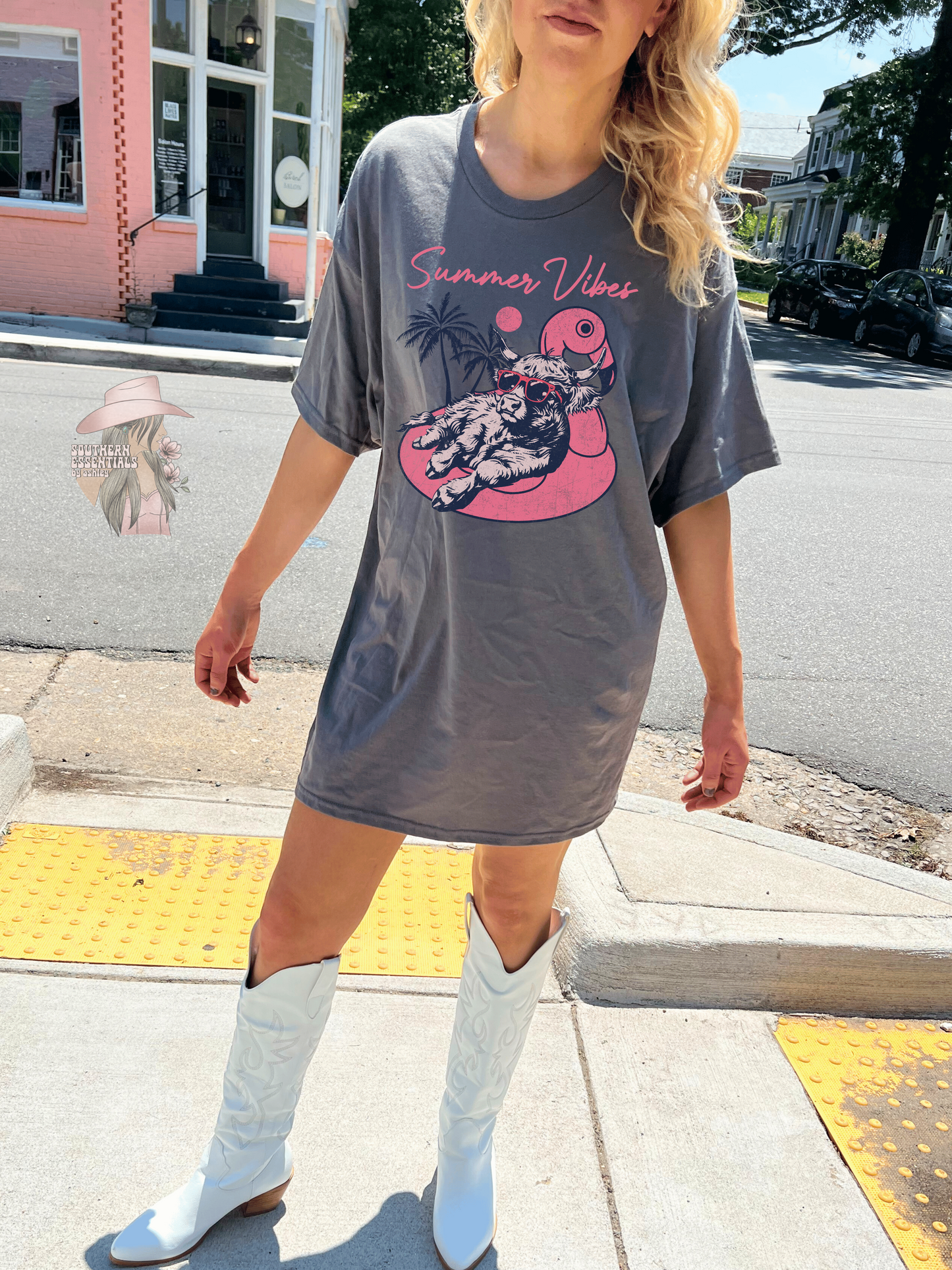 Summer View Tee