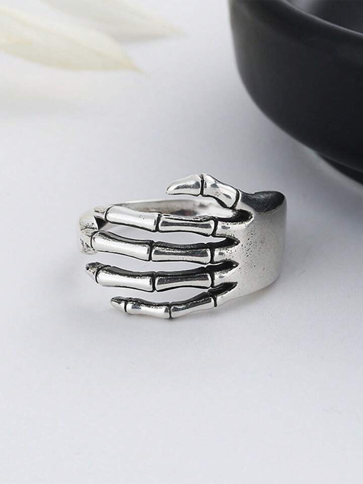 Skeleton Hand Ring