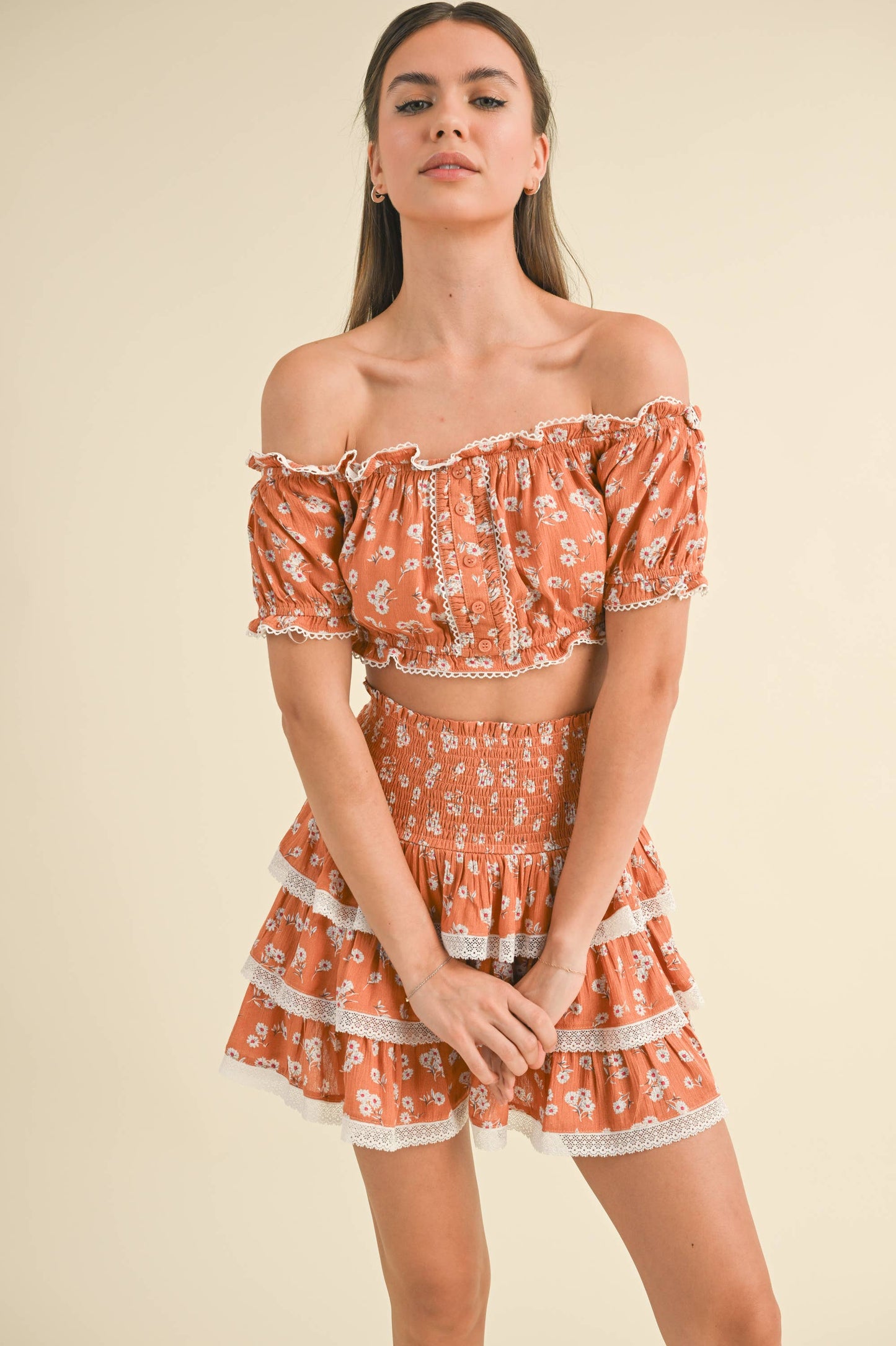OFF SHOULDER CROP TOP WITH TIERED MINI SKIRT SET