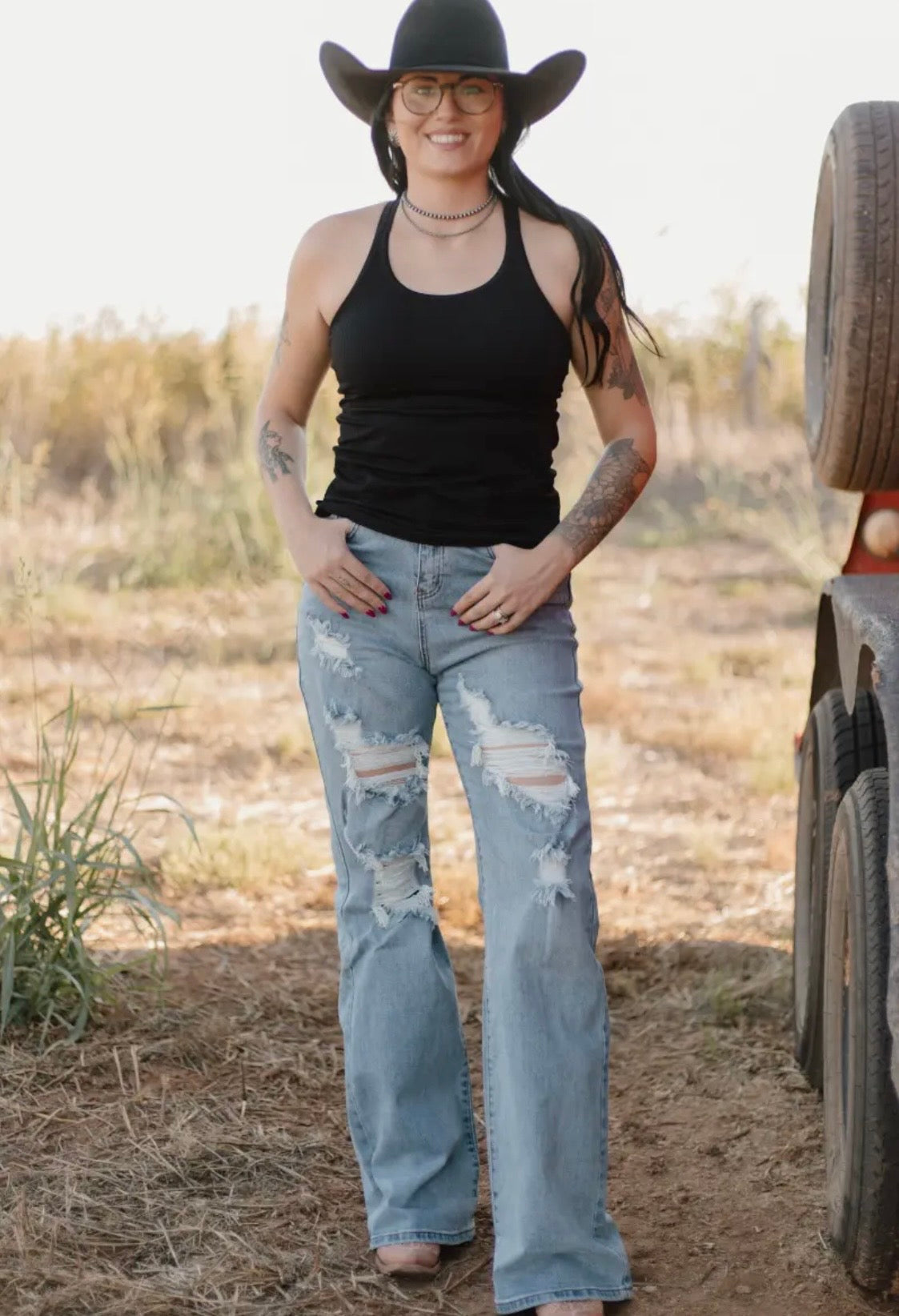 Dusty Trail Distressed Jeans