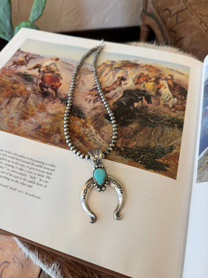 The Naja on Navajo Pearls Necklace